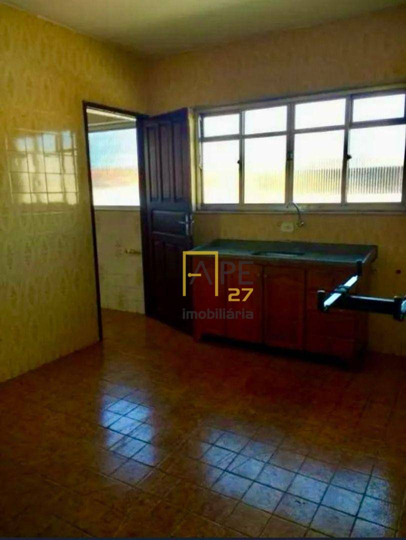 Apartamento para alugar com 2 quartos, 82m² - Foto 9