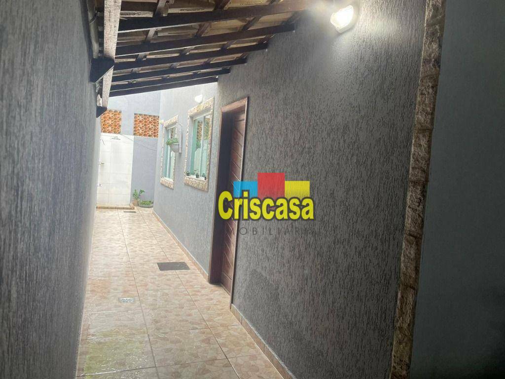 Casa à venda com 4 quartos, 102m² - Foto 3