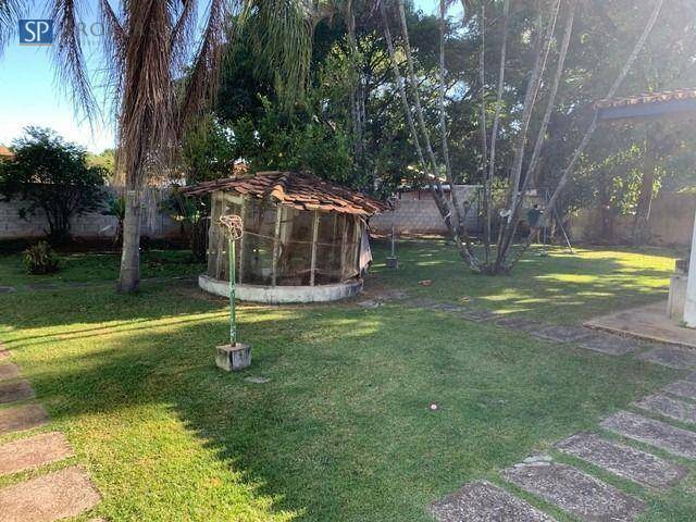 Chácara à venda com 5 quartos, 300m² - Foto 5