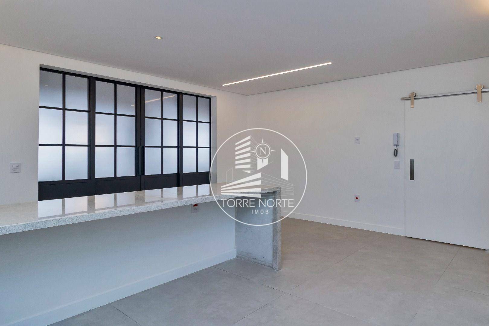 Apartamento à venda com 3 quartos, 239m² - Foto 4