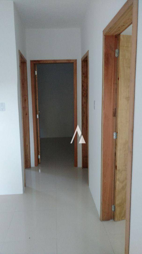 Casa à venda com 2 quartos, 56m² - Foto 13