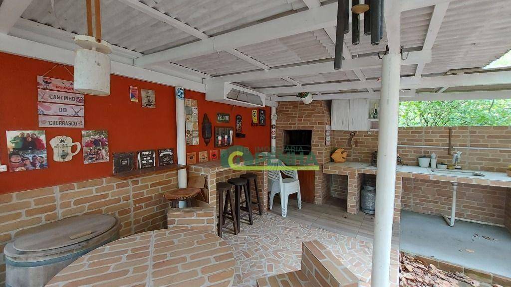 Casa à venda com 7 quartos, 160m² - Foto 6