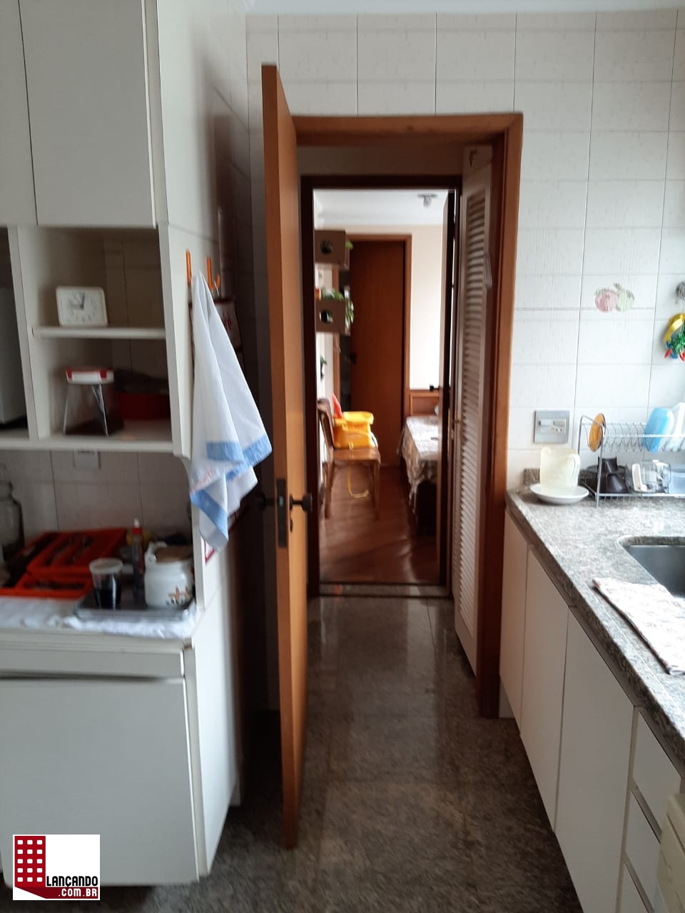 Apartamento à venda com 4 quartos, 186m² - Foto 10