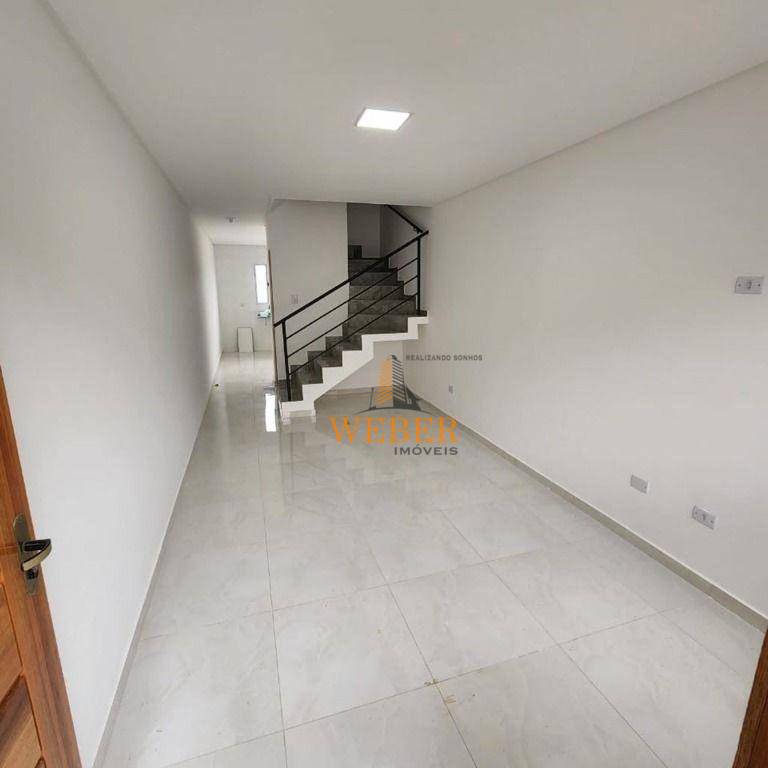 Casa à venda com 2 quartos, 120m² - Foto 9