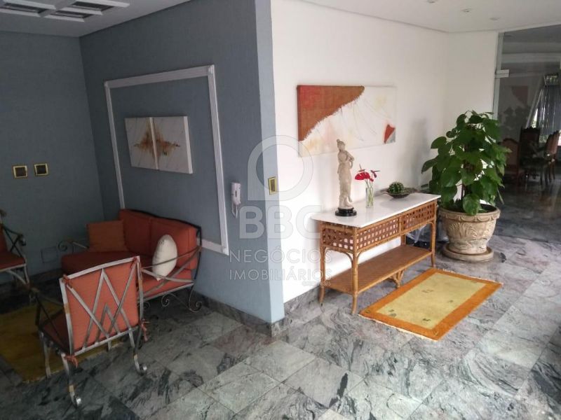 Apartamento à venda com 4 quartos, 157m² - Foto 2