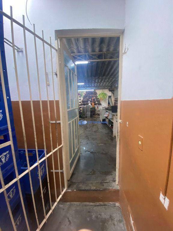 Casa à venda com 1 quarto, 243m² - Foto 14