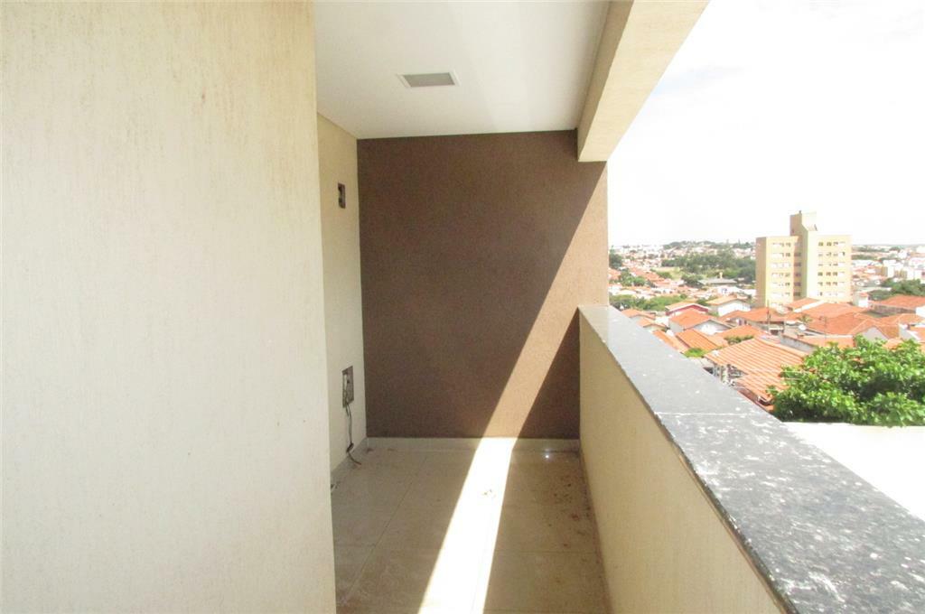 Apartamento à venda com 3 quartos, 128m² - Foto 12