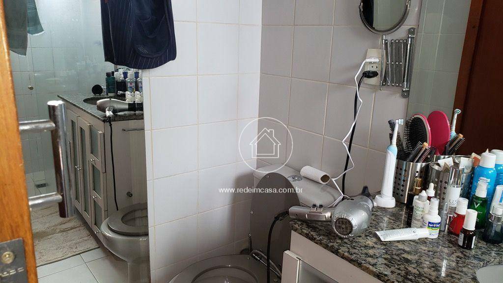 Apartamento à venda com 3 quartos, 95m² - Foto 21