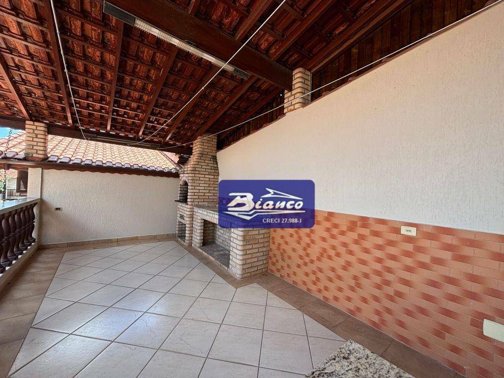 Casa à venda com 3 quartos, 106m² - Foto 34