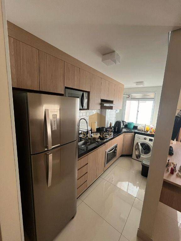 Apartamento à venda com 2 quartos, 42m² - Foto 3