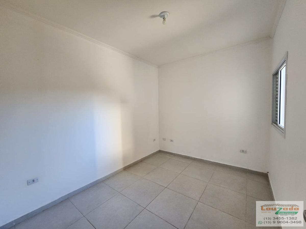 Casa à venda com 2 quartos, 140m² - Foto 11