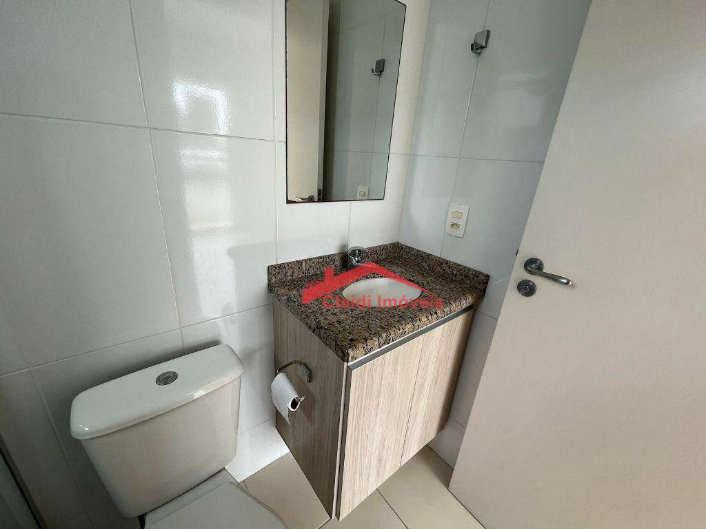 Apartamento à venda com 3 quartos, 83m² - Foto 17