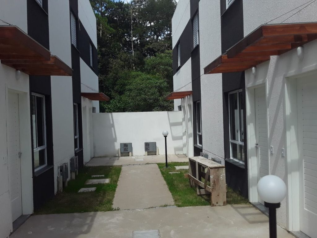 Casa de Condomínio à venda com 2 quartos, 52m² - Foto 1