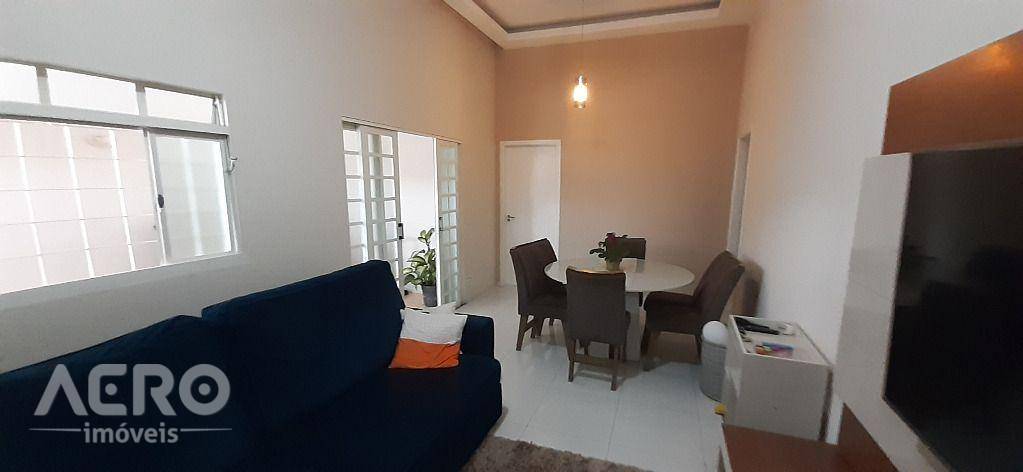 Casa à venda com 3 quartos, 130m² - Foto 16