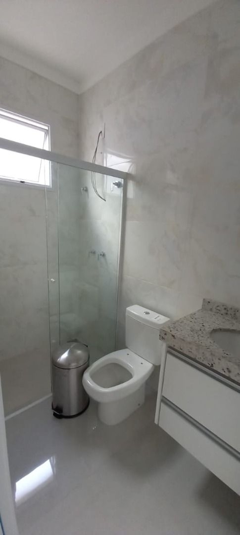 Casa para alugar com 3 quartos, 133m² - Foto 14