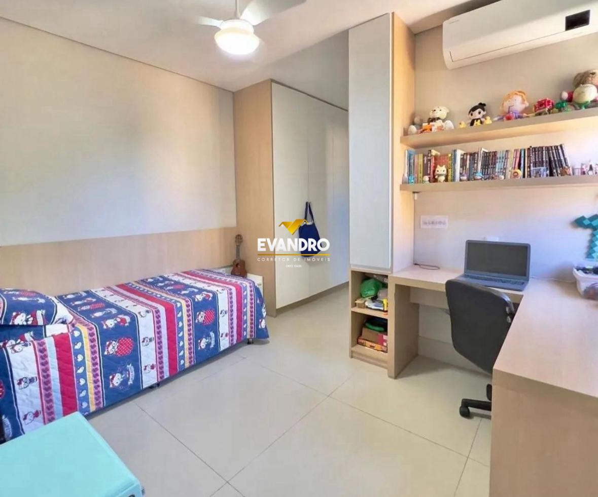 Casa de Condomínio à venda com 4 quartos, 189m² - Foto 2