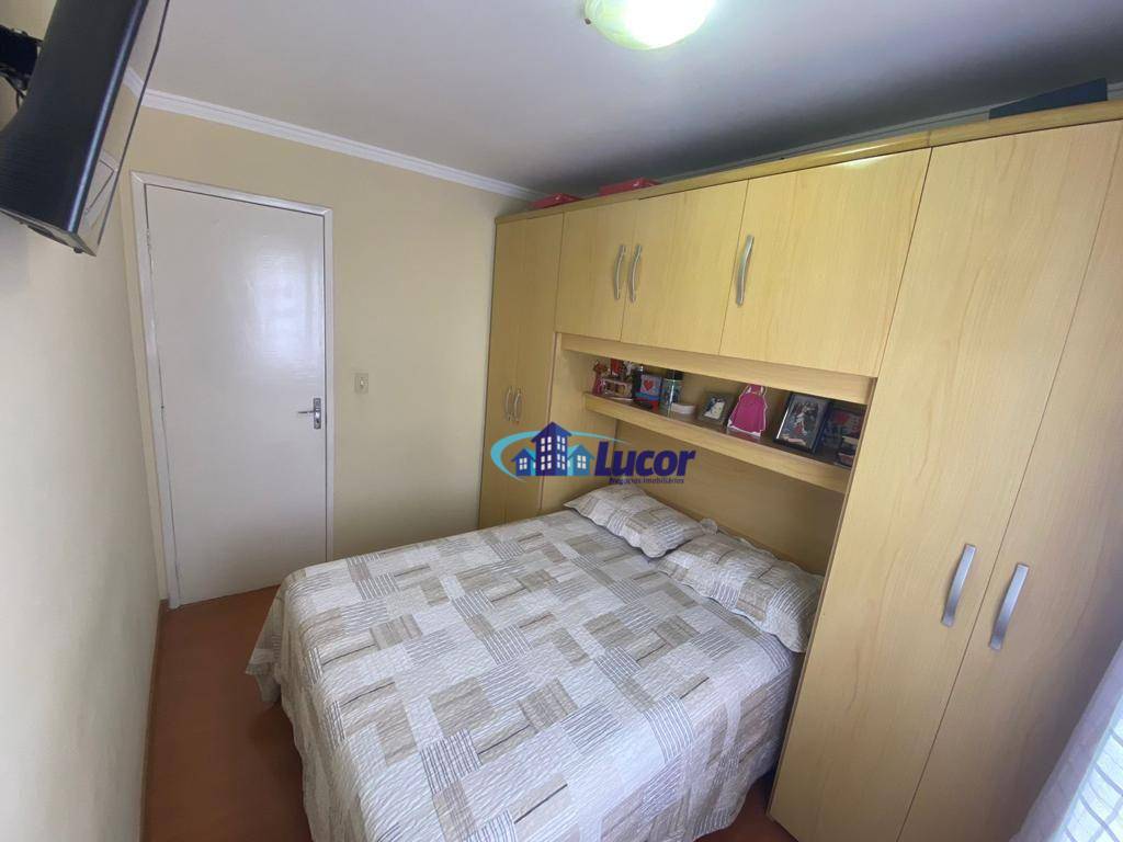 Apartamento à venda com 3 quartos, 64m² - Foto 2