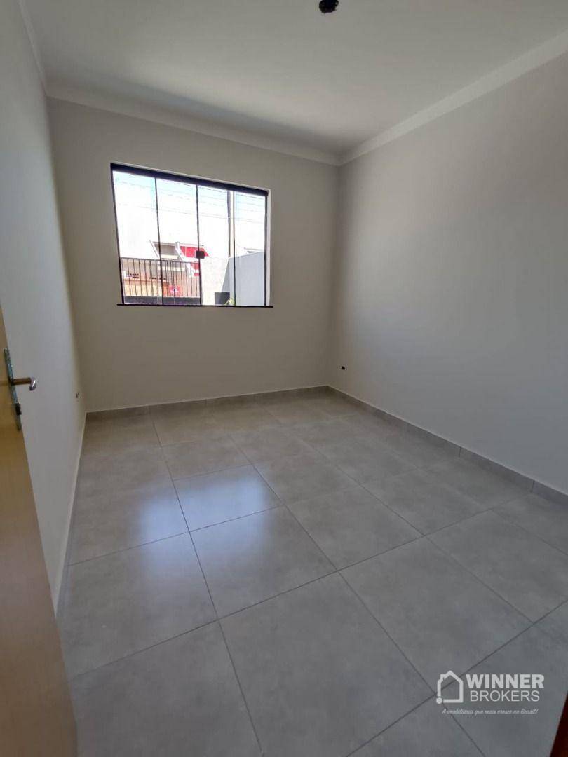 Casa à venda com 3 quartos, 68m² - Foto 8