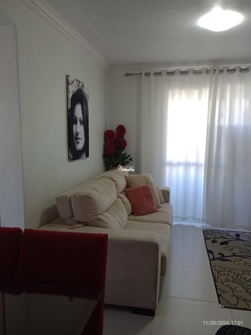 Apartamento à venda com 2 quartos, 46m² - Foto 3