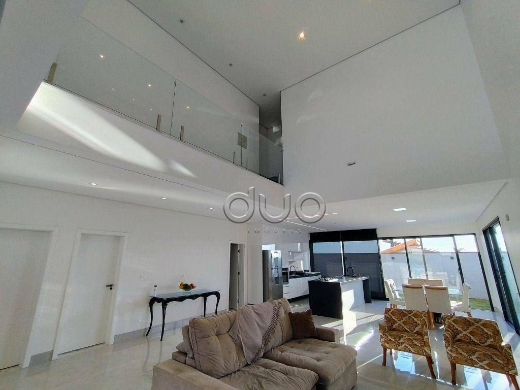 Casa de Condomínio à venda com 3 quartos, 251m² - Foto 4