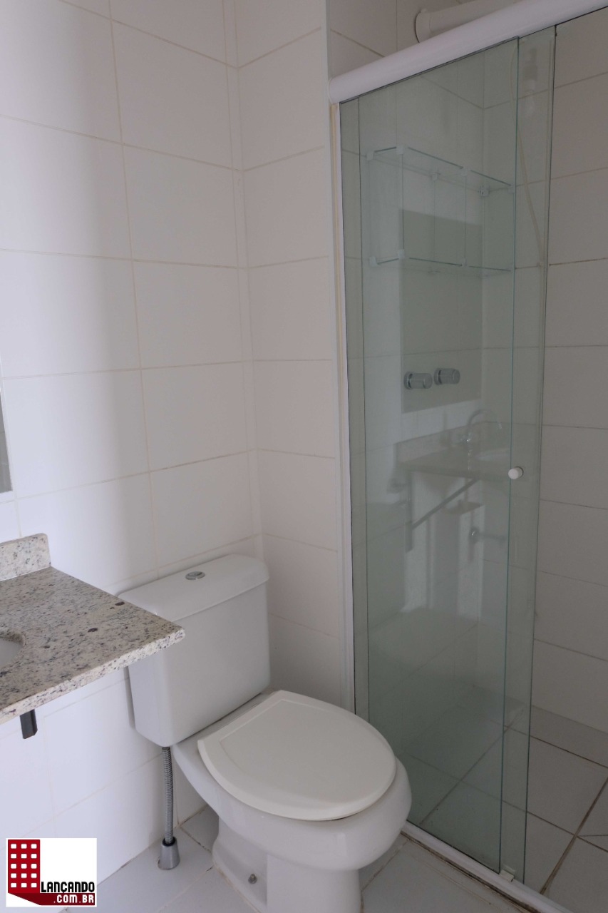 Apartamento à venda com 2 quartos, 67m² - Foto 2