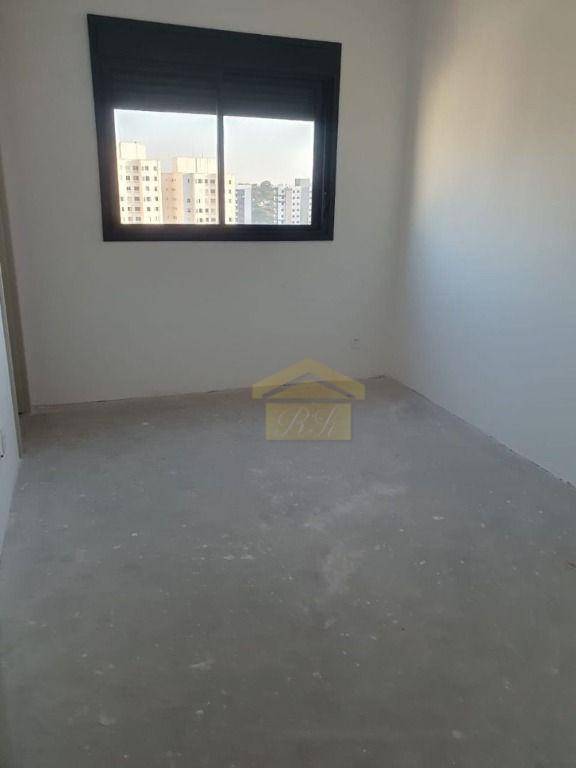 Apartamento à venda com 2 quartos, 70m² - Foto 15