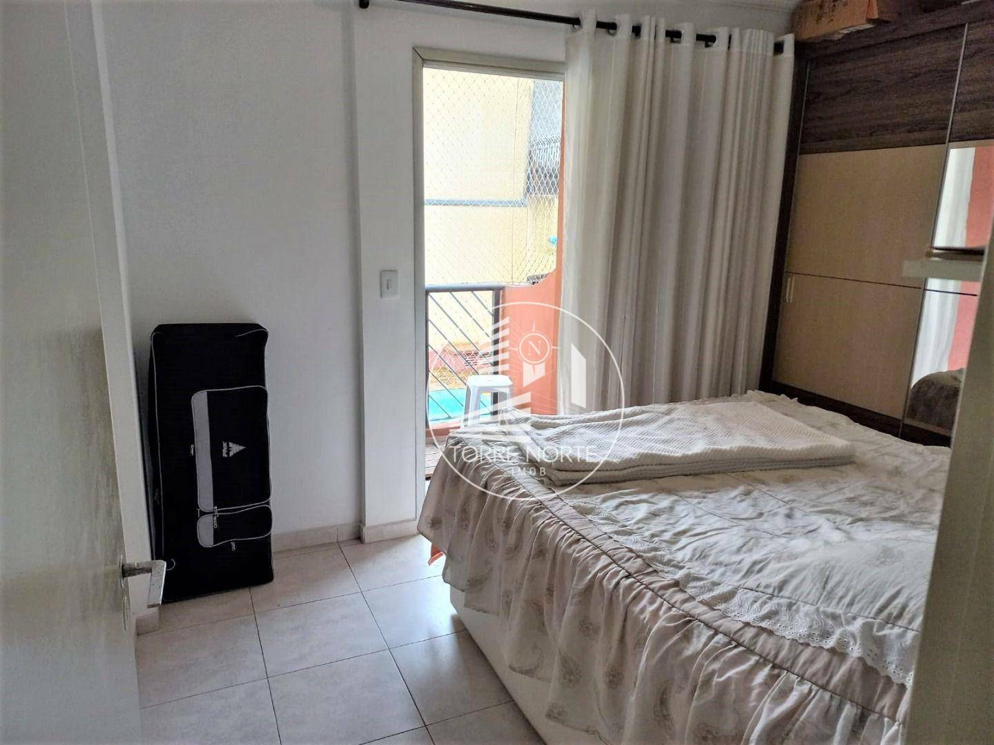 Apartamento à venda com 2 quartos, 50m² - Foto 13