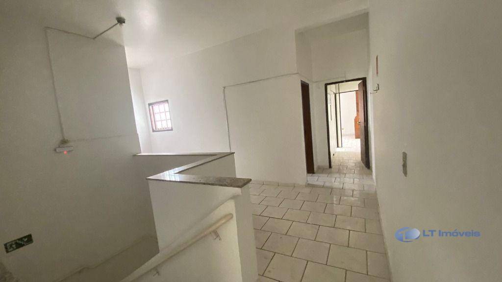 Sobrado à venda e aluguel, 217m² - Foto 13