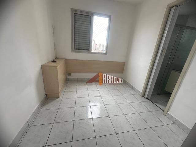 Apartamento à venda com 3 quartos, 62m² - Foto 6