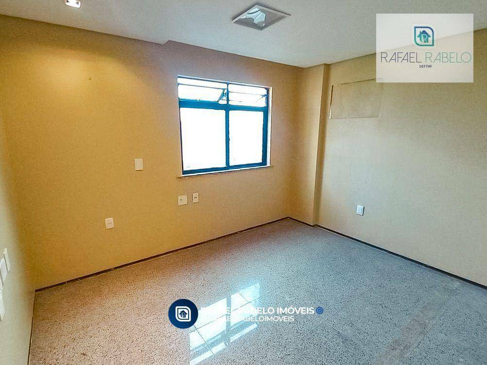 Apartamento à venda com 3 quartos, 130m² - Foto 13