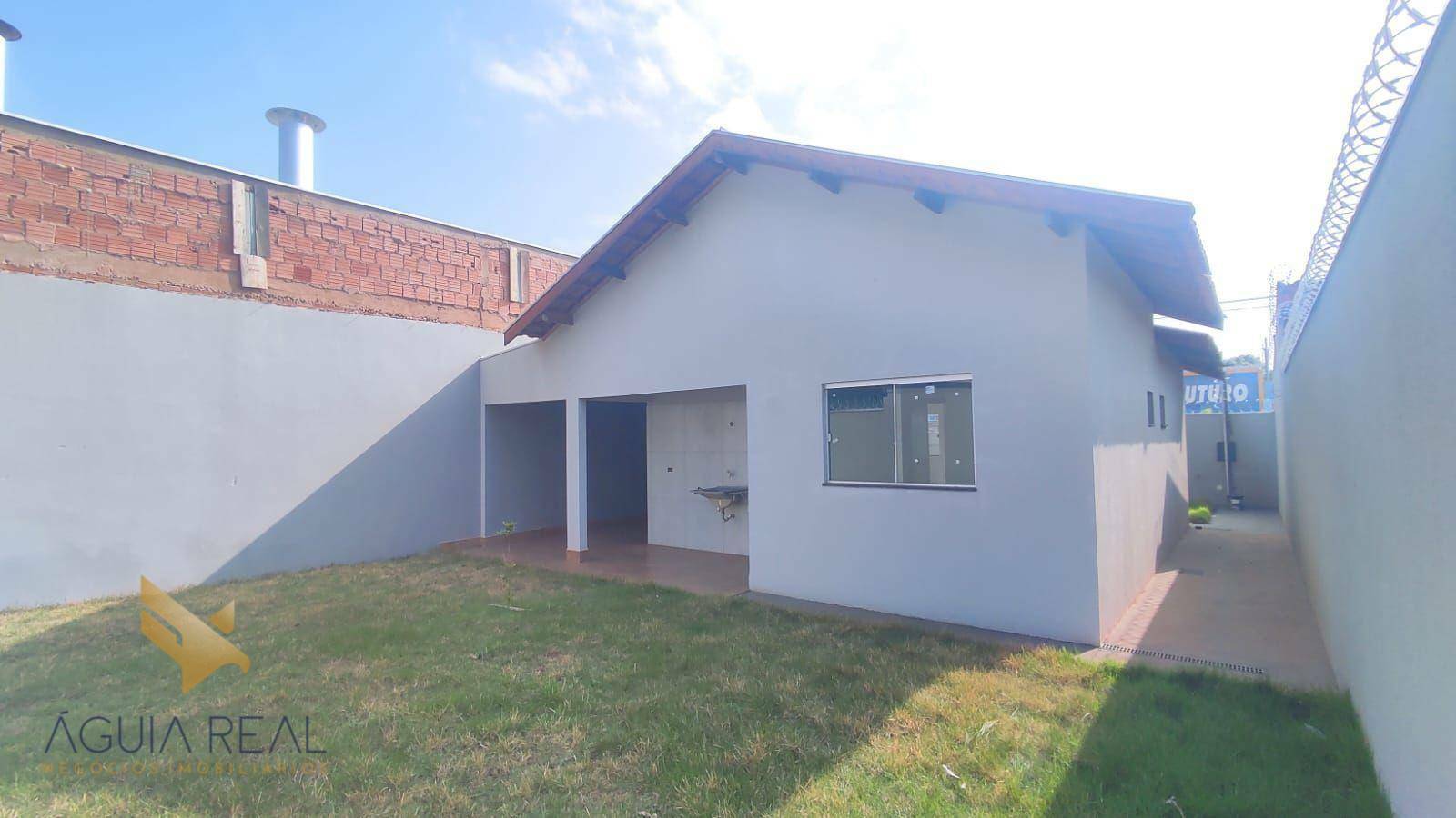 Casa à venda com 2 quartos, 60m² - Foto 18