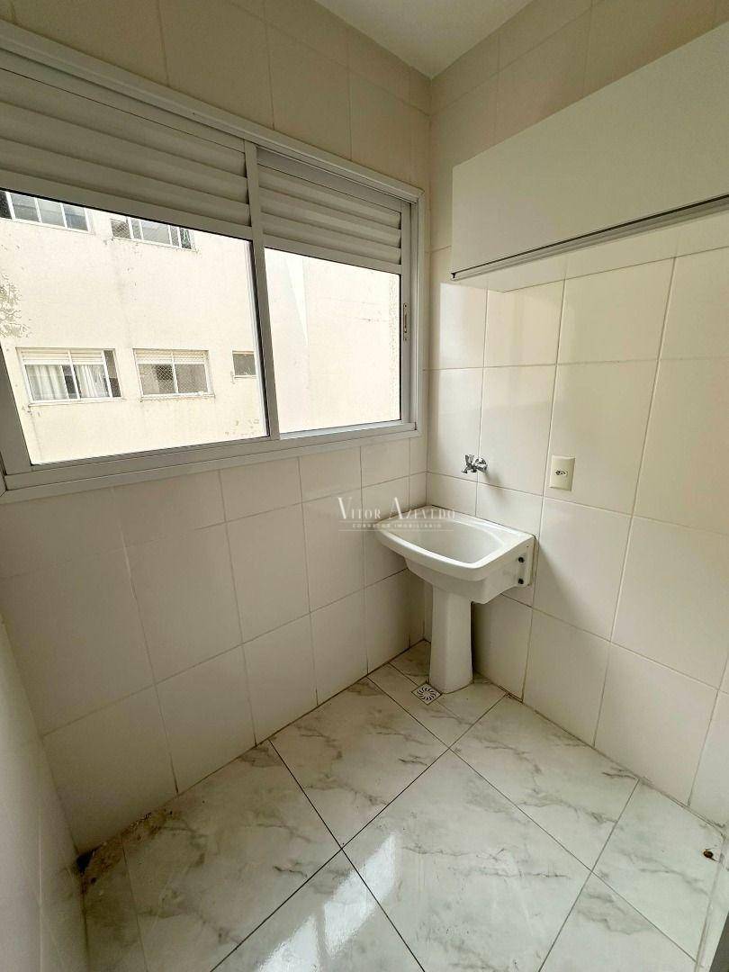 Apartamento à venda com 2 quartos, 54m² - Foto 5