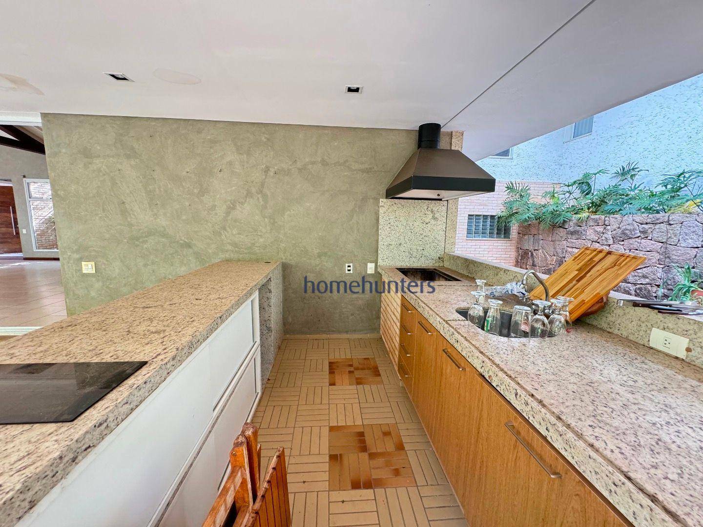 Casa para alugar com 4 quartos, 475m² - Foto 19