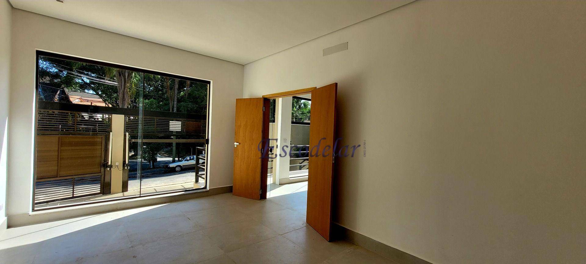 Casa à venda com 4 quartos, 450m² - Foto 7