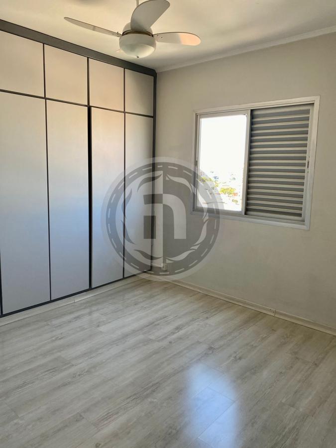 Apartamento à venda com 3 quartos, 200m² - Foto 33