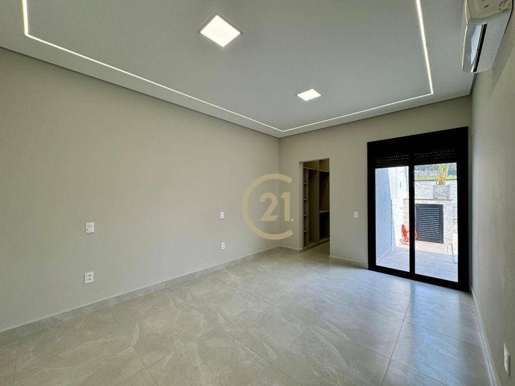 Casa de Condomínio à venda com 3 quartos, 187m² - Foto 4