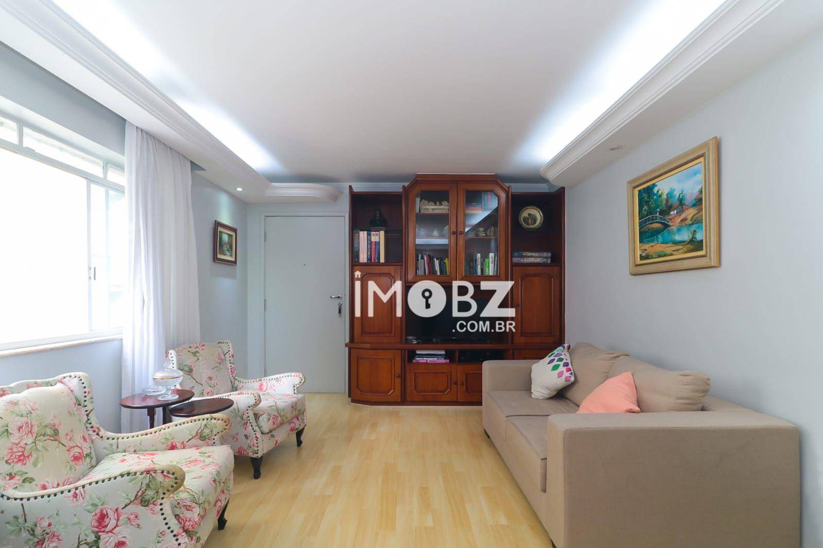 Apartamento à venda com 4 quartos, 127m² - Foto 2