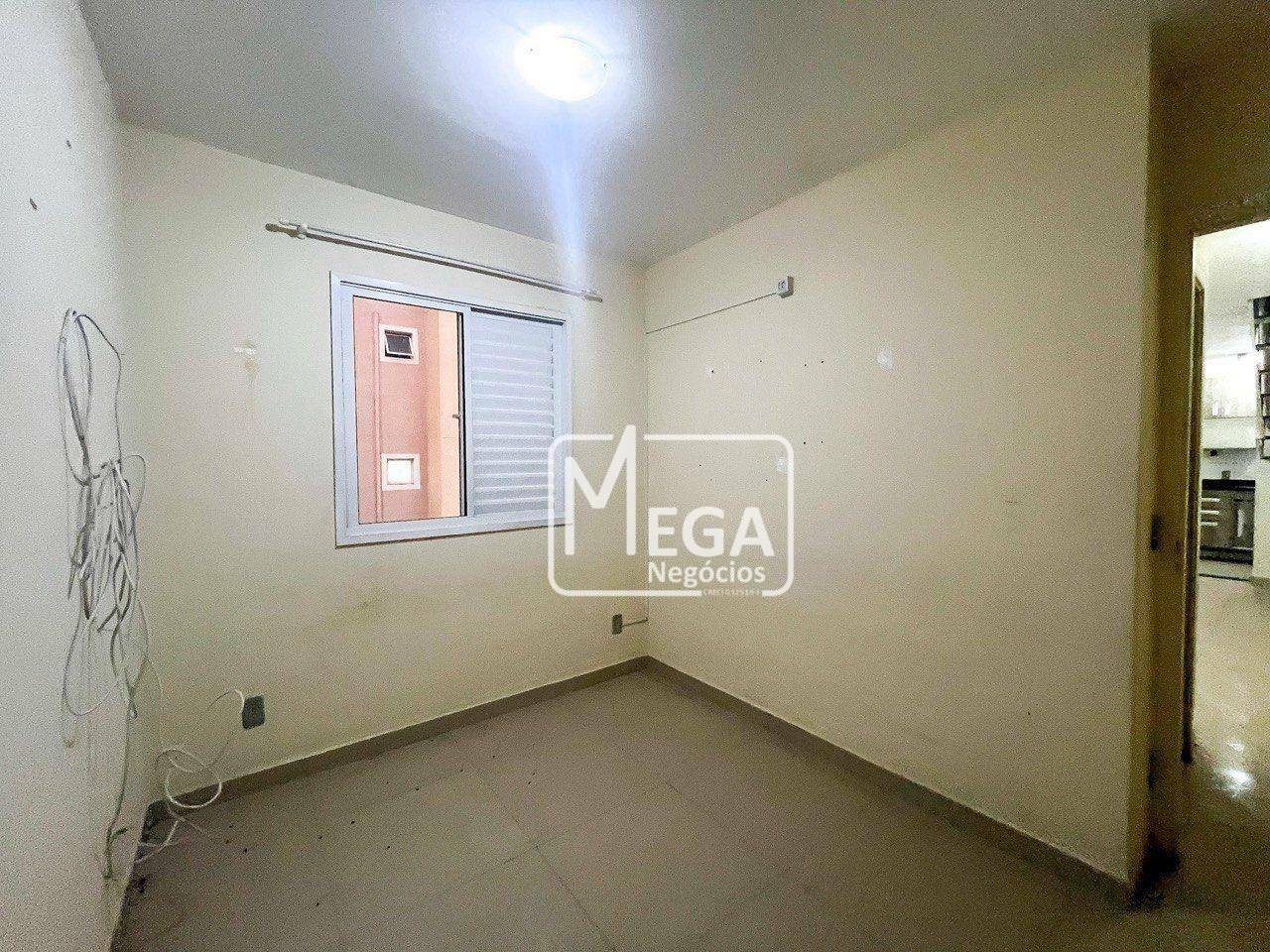 Apartamento à venda com 3 quartos, 87m² - Foto 18