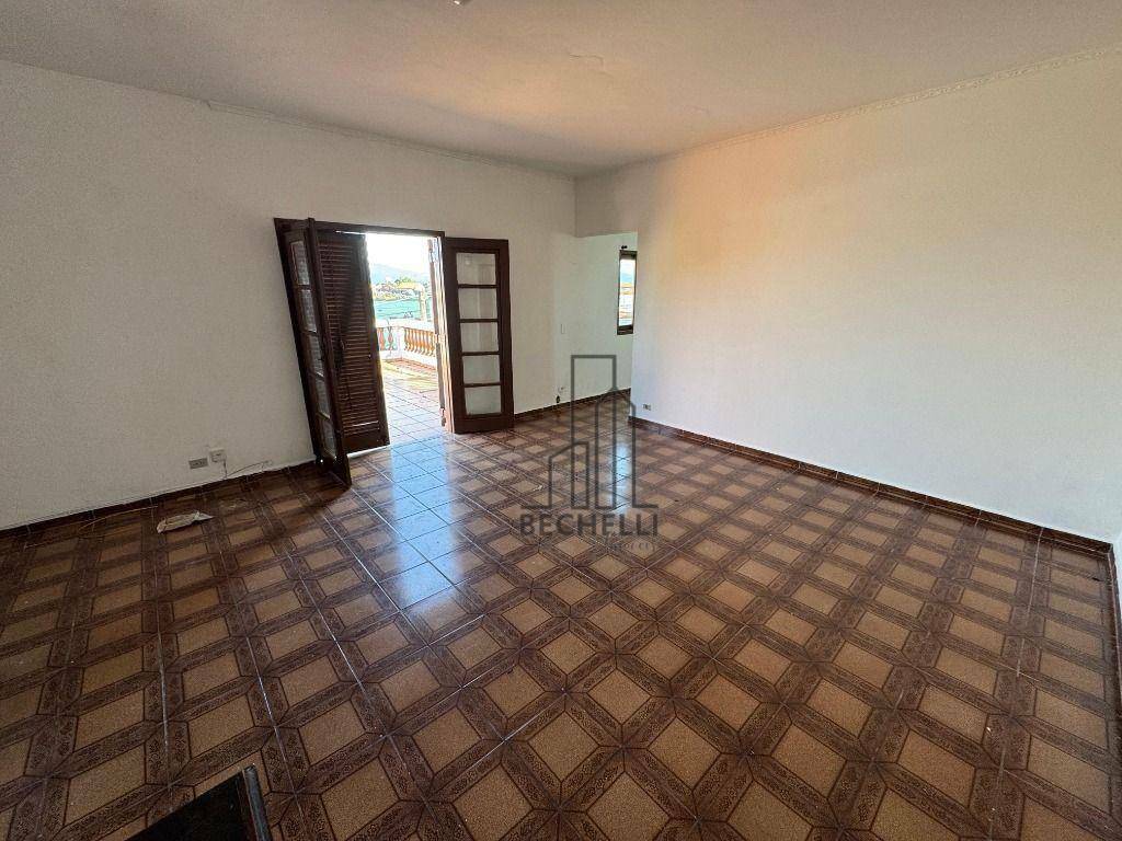 Casa para alugar com 1 quarto, 96m² - Foto 2
