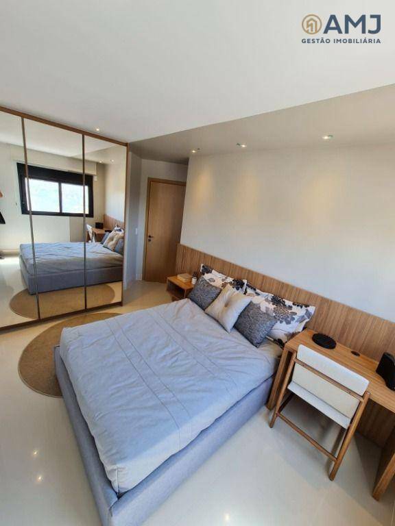 Apartamento à venda com 3 quartos, 157m² - Foto 9