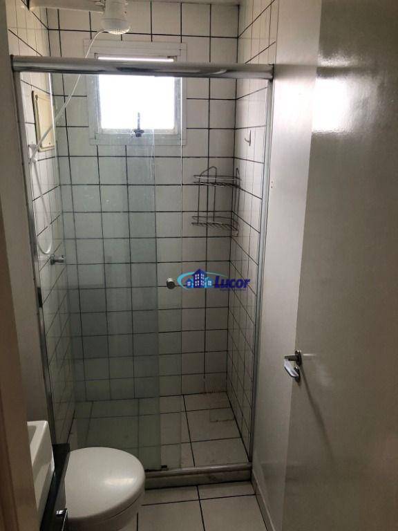 Apartamento para alugar com 2 quartos, 50m² - Foto 6