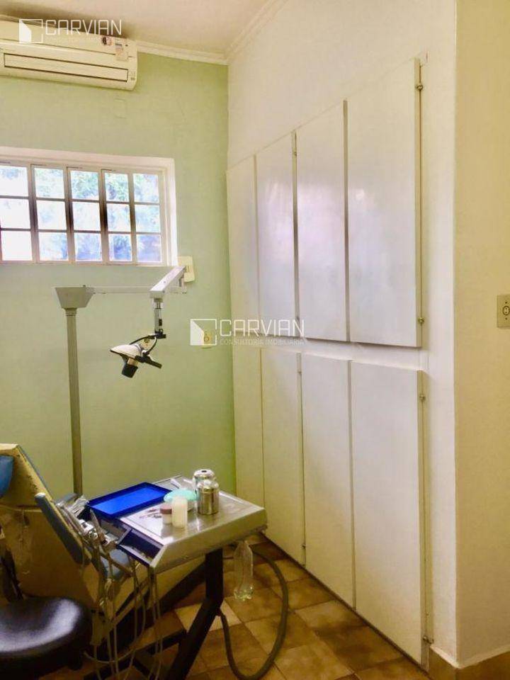 Casa à venda com 2 quartos, 110m² - Foto 10