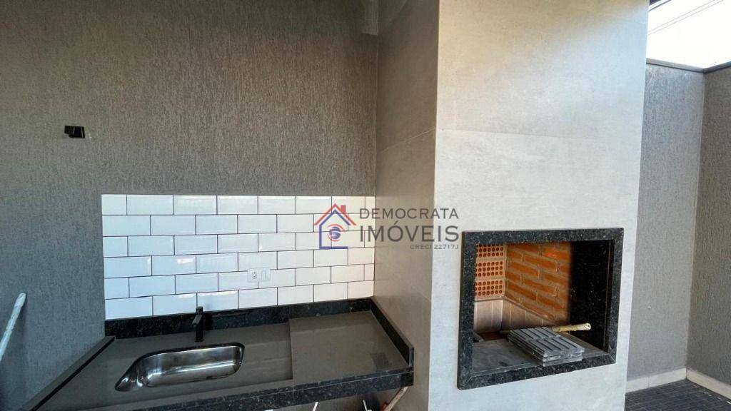 Sobrado à venda com 2 quartos, 96m² - Foto 12