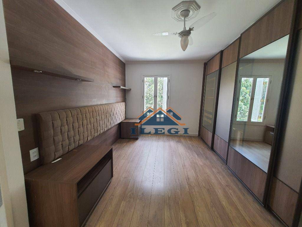 Casa de Condomínio à venda com 4 quartos, 250m² - Foto 31