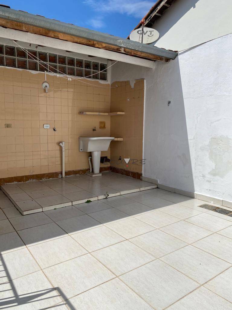 Casa à venda com 3 quartos, 130m² - Foto 19