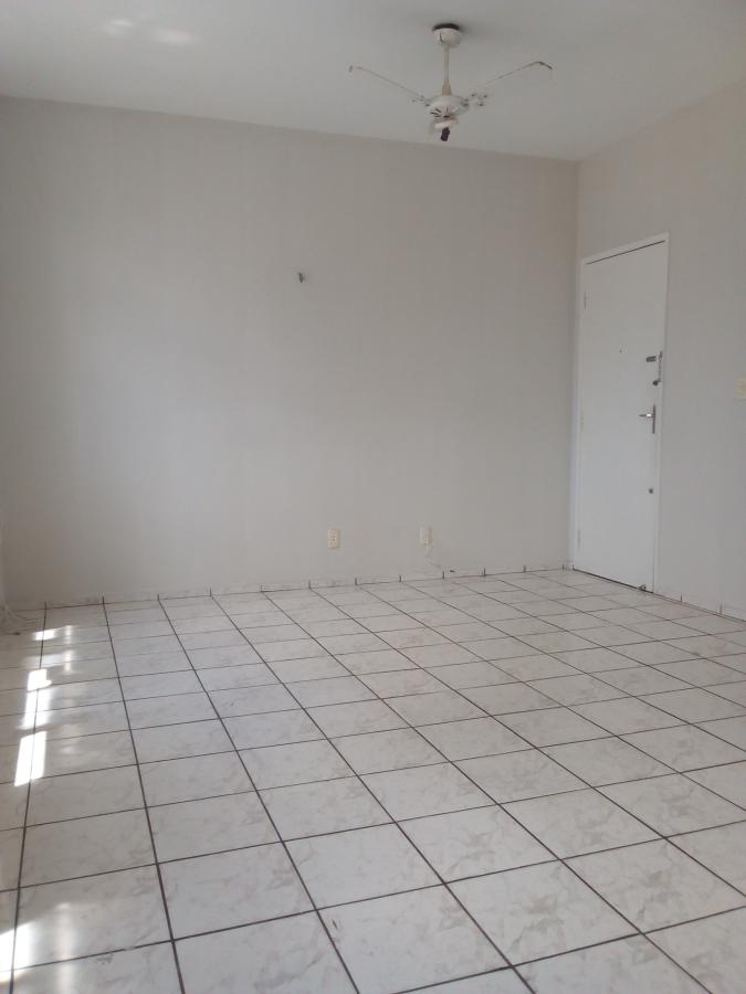 Apartamento para alugar com 3 quartos, 100m² - Foto 6