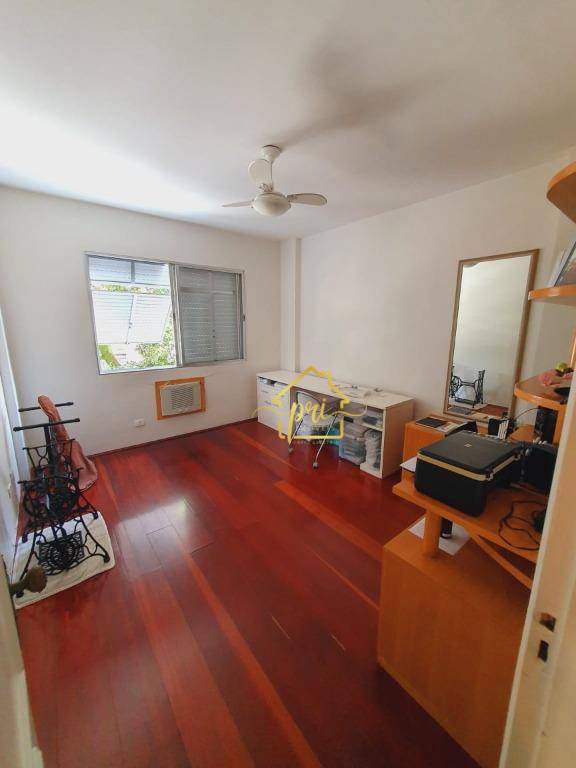 Apartamento à venda com 3 quartos, 200m² - Foto 15