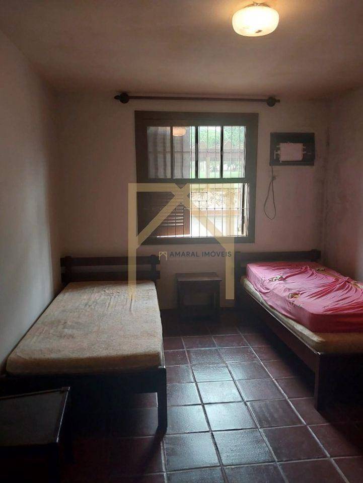 Chácara à venda com 4 quartos, 200m² - Foto 10