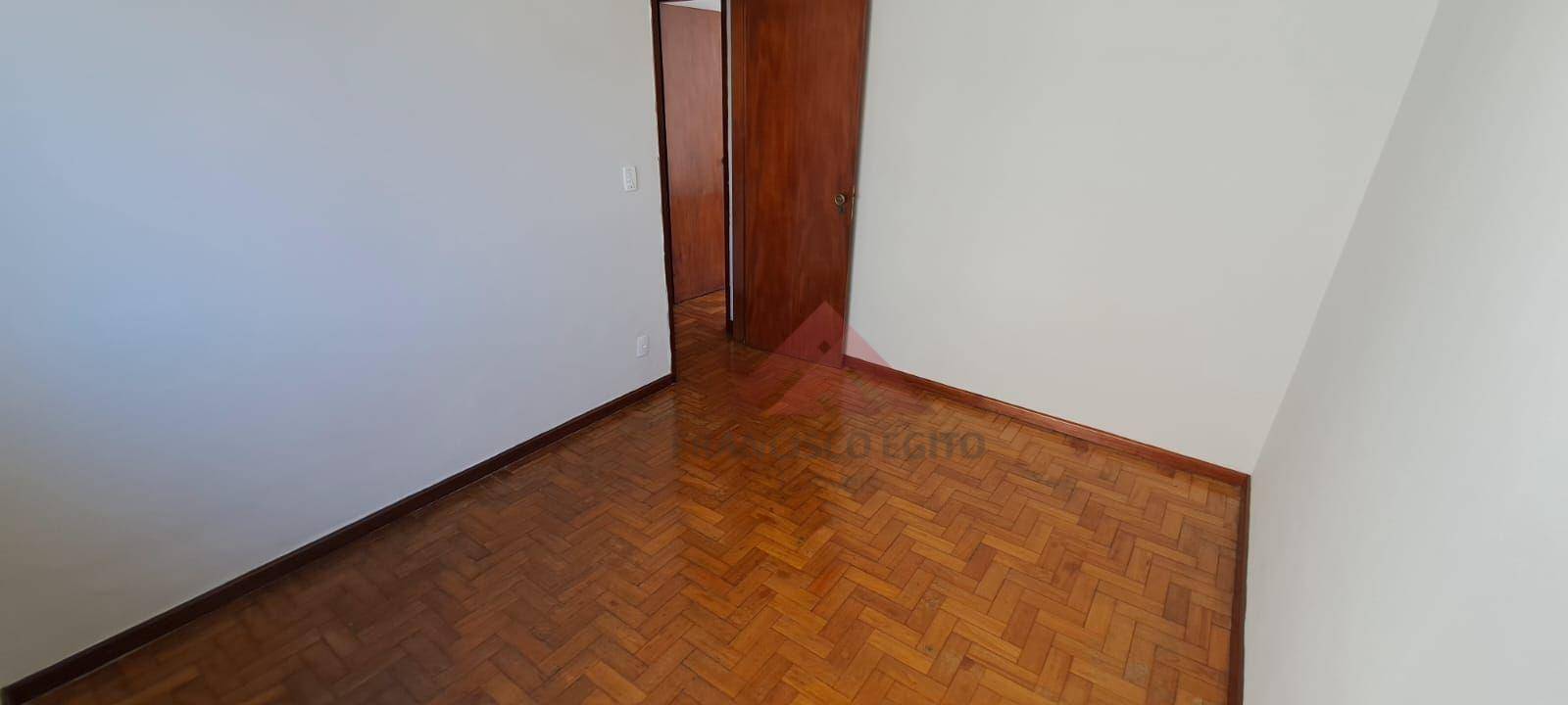 Apartamento para alugar com 2 quartos, 72m² - Foto 9