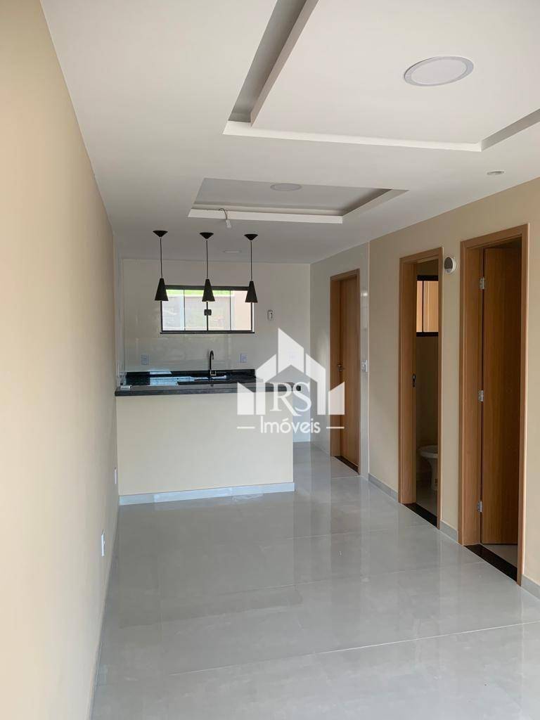 Casa à venda com 2 quartos, 103m² - Foto 4